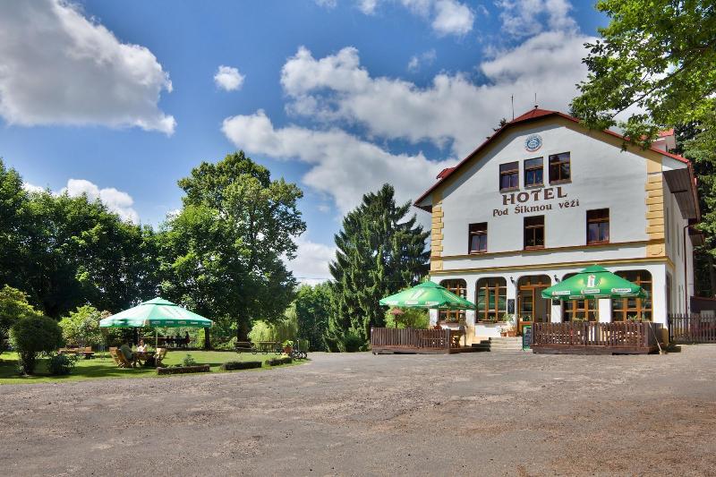 Hotel Pod Šikmou Věží - Genel