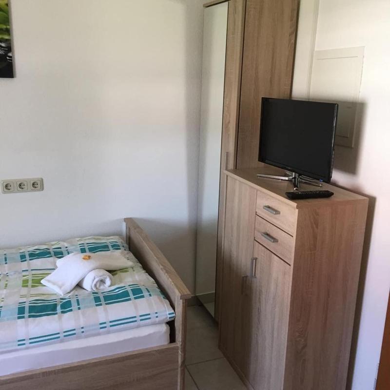 Gaststätte und Pension Frankenstube - Oda