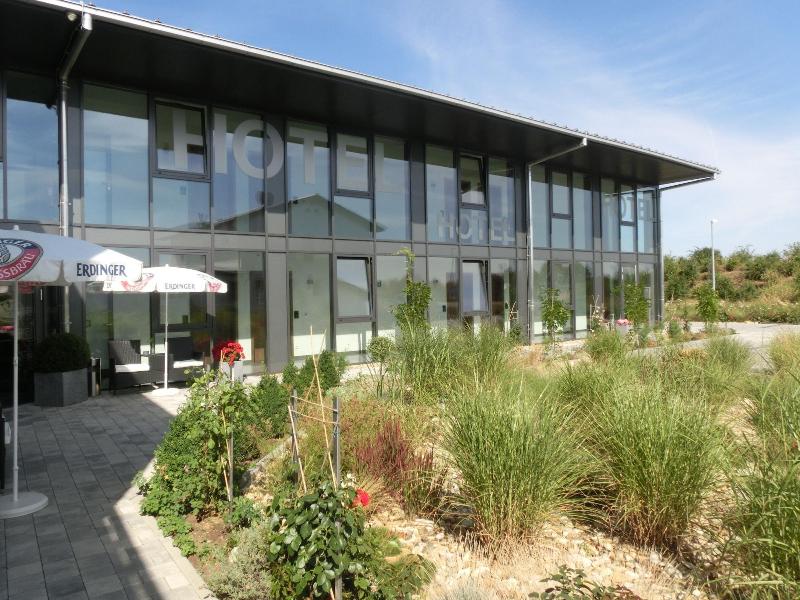 Hotel 7 Continents - Genel
