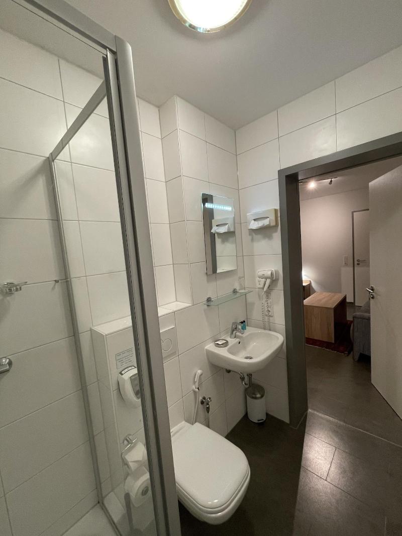 Hotel 7 Continents - Oda