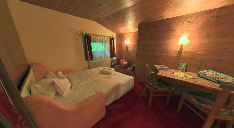 Hotel Wenger Alpenhof - Oda