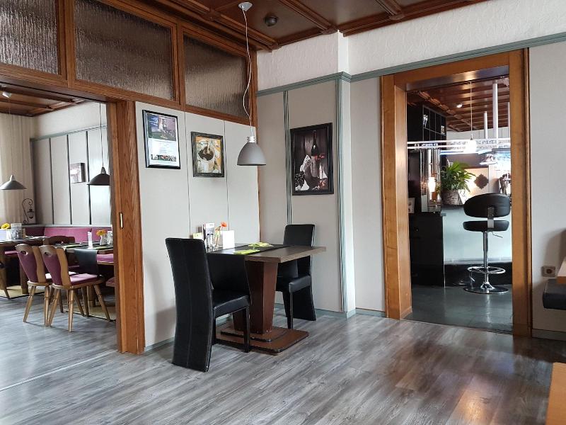 Bennett's Restaurant & Hotel - Lobi