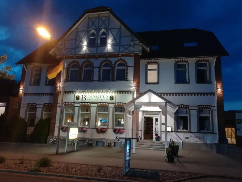 Bennett's Restaurant & Hotel - Genel