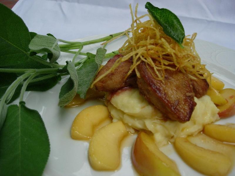 Reck's Hotel - Restaurant - Restoran