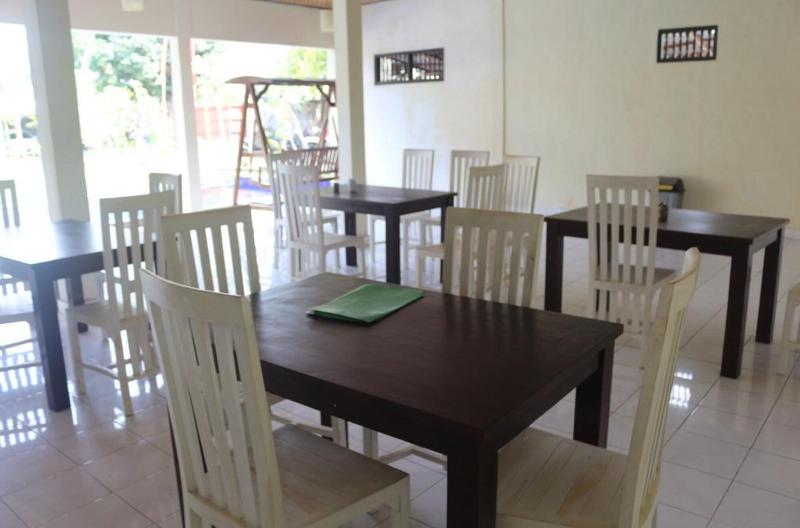 Pondok Tulasi Amertha by ZUZU - Restoran