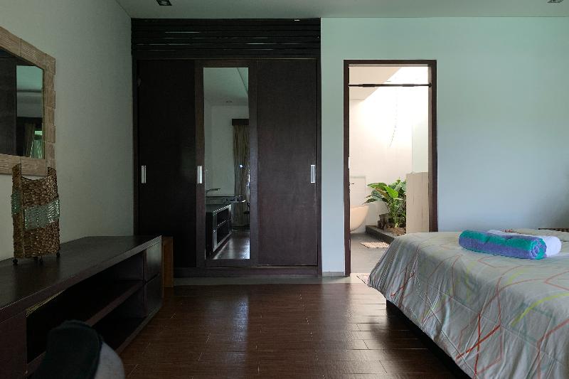 The Ocean Views Luxury Villas & Apartment by ZUZU - Oda