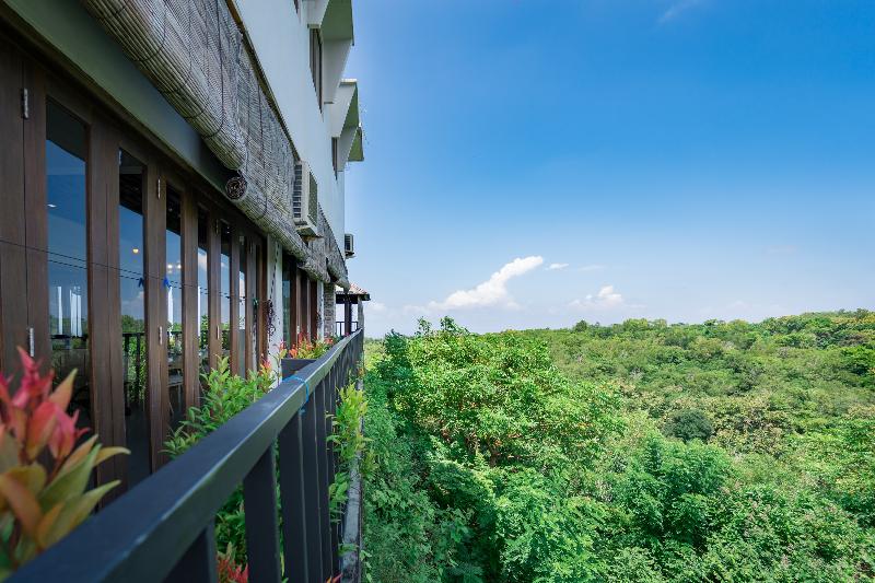 The Ocean Views Luxury Villas & Apartment by ZUZU - Oda