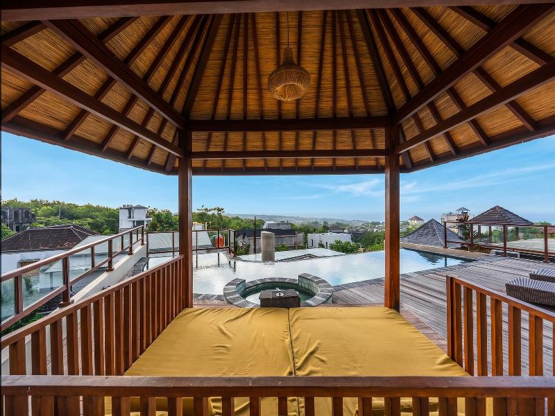 The Ocean Views Luxury Villas & Apartment by ZUZU - Oda