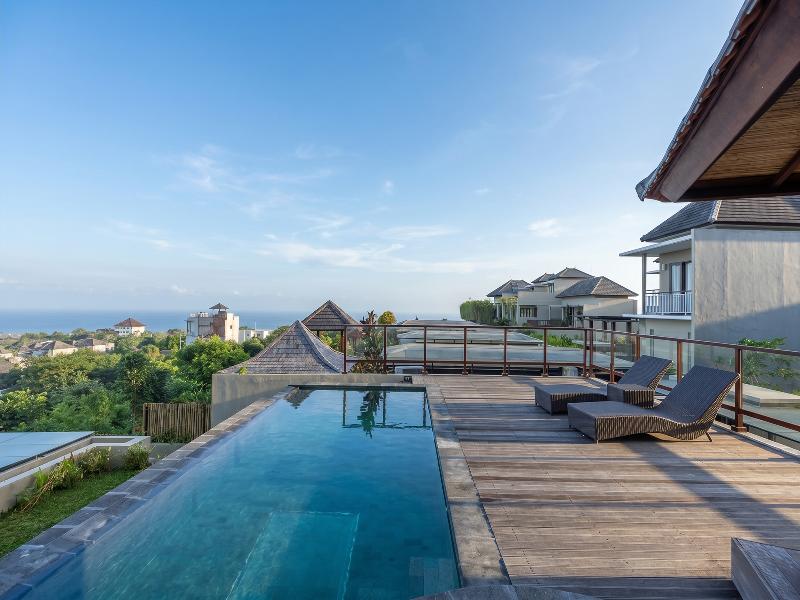 The Ocean Views Luxury Villas & Apartment by ZUZU - Oda