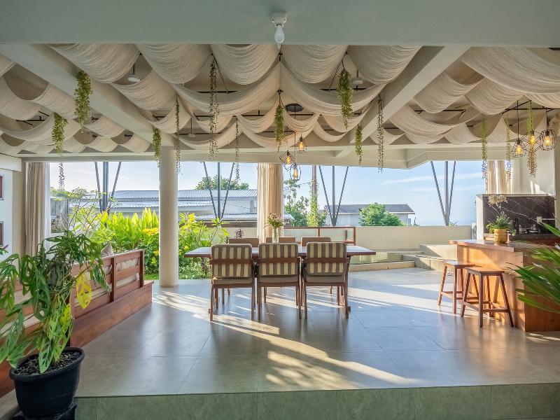 The Ocean Views Luxury Villas & Apartment by ZUZU - Oda