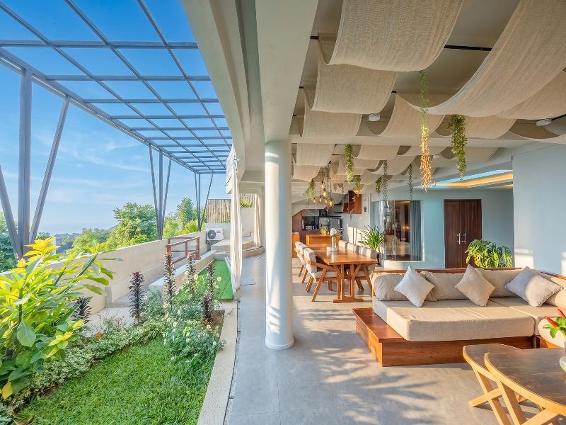 The Ocean Views Luxury Villas & Apartment by ZUZU - Oda