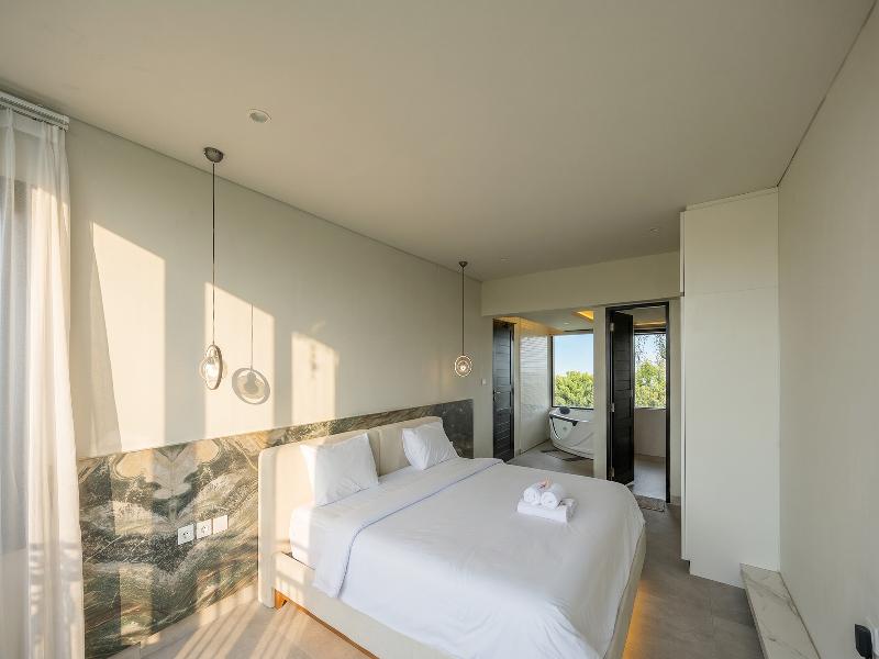 The Ocean Views Luxury Villas & Apartment by ZUZU - Oda
