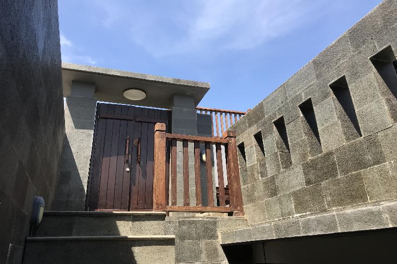 The Ocean Views Luxury Villas & Apartment by ZUZU - Oda