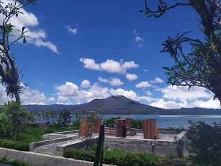 Batur Green Lakeview in Kintamani Bali fotoÄŸrafÄ±