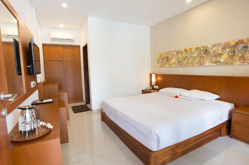 Hotel Sinar Bali Legian by ZUZU - Genel