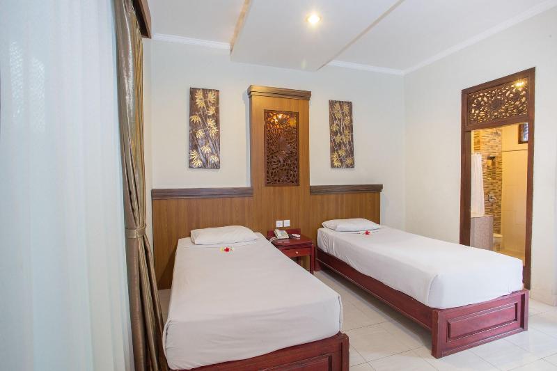 Hotel Sinar Bali Legian by ZUZU - Oda