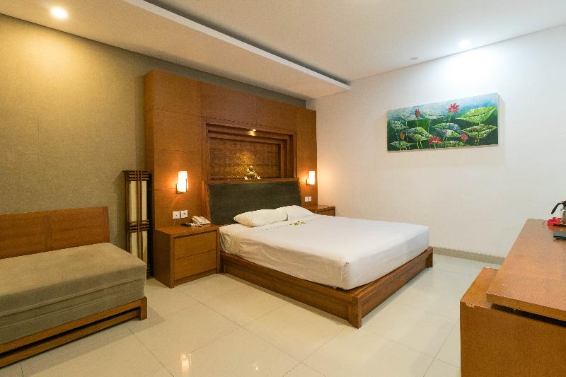 Hotel Sinar Bali Legian by ZUZU - Oda