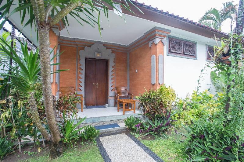 Hotel Sinar Bali Legian by ZUZU - Oda