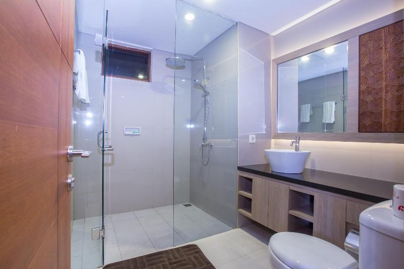 Hotel Sinar Bali Legian by ZUZU - Oda