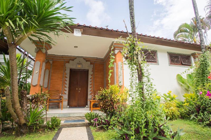 Hotel Sinar Bali Legian by ZUZU - Oda