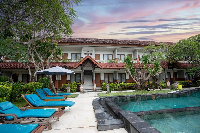 Hotel Sinar Bali Legian by ZUZU - Havuz