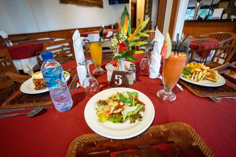 Hotel Sinar Bali Legian by ZUZU - Restoran