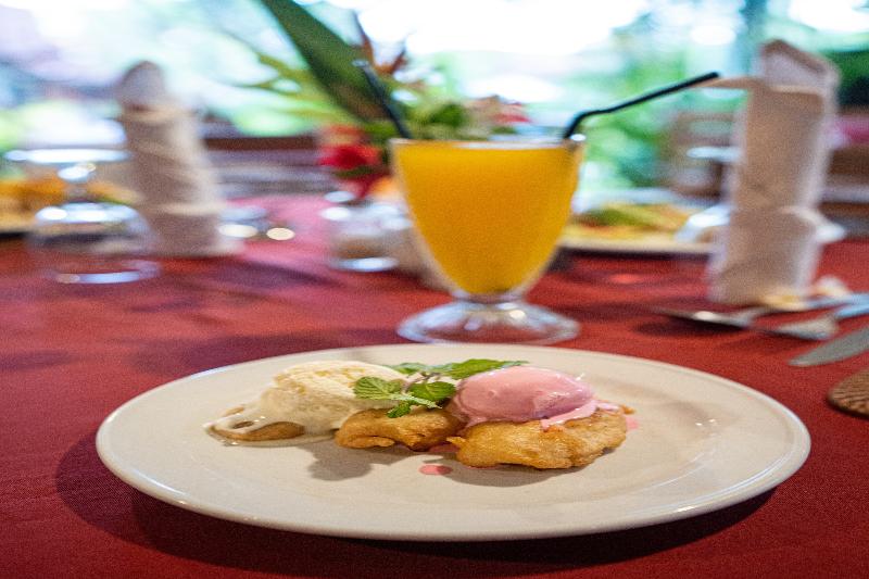 Hotel Sinar Bali Legian by ZUZU - Restoran
