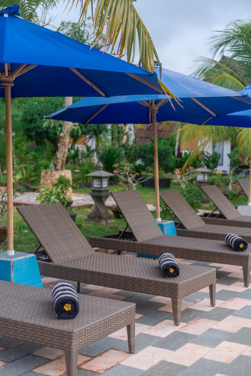 Penida Sunset Ocean View Bungalows by ZUZU - Havuz