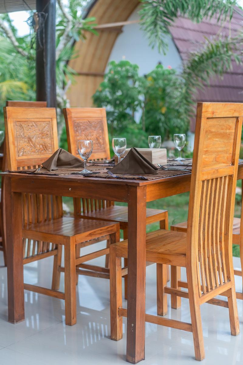 Penida Sunset Ocean View Bungalows by ZUZU - Restoran