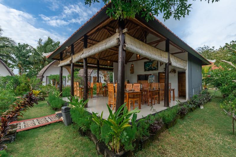 Penida Sunset Ocean View Bungalows by ZUZU - Restoran
