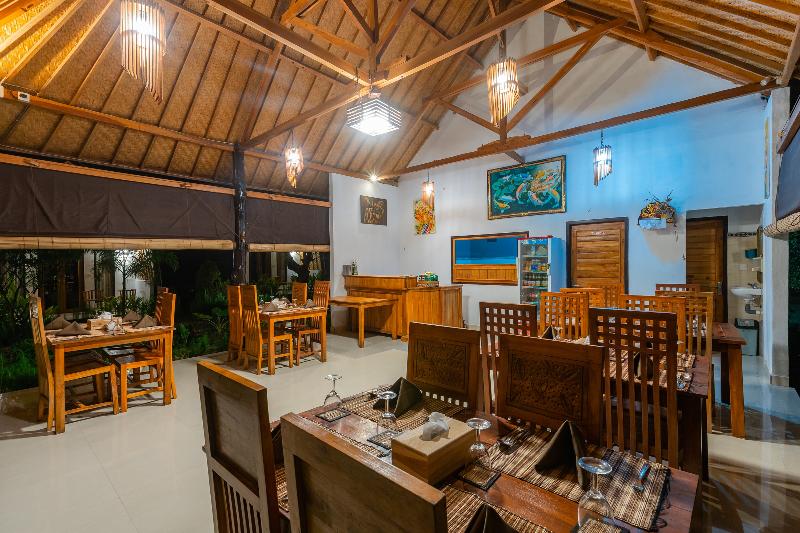 Penida Sunset Ocean View Bungalows by ZUZU - Restoran
