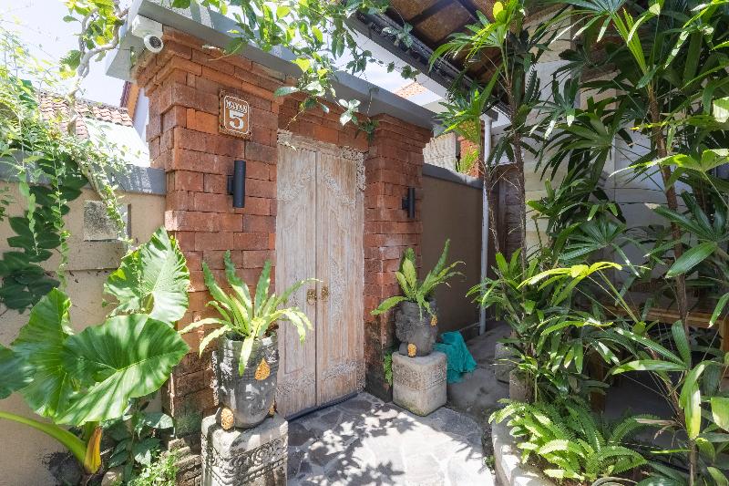 Wayan Homestay Sanur by ZUZU - Oda