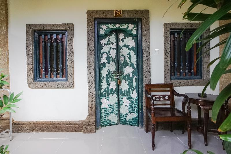 Wayan Homestay Sanur by ZUZU - Teras