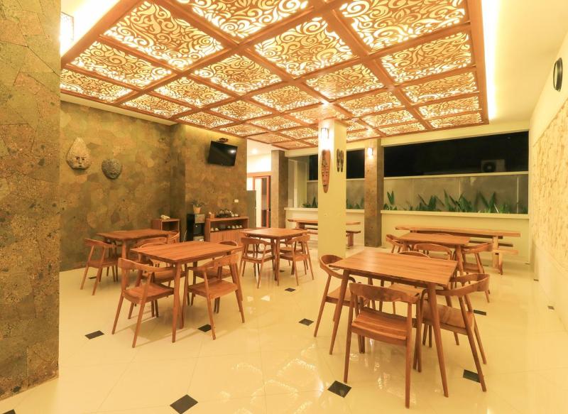 Villa Linda 2 by ZUZU - Restoran