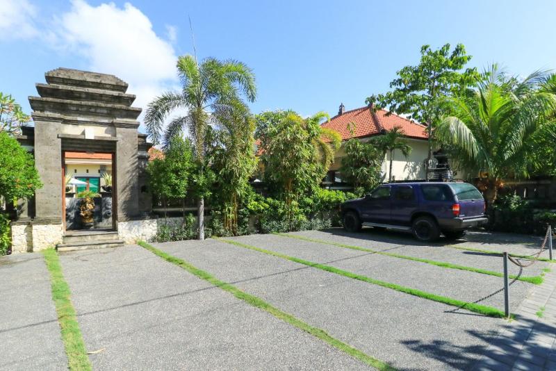 Taman Damai Bungalow by ZUZU - Genel