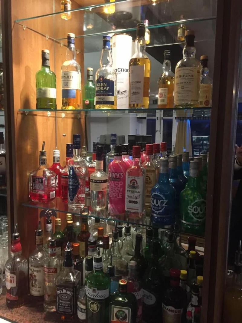 The Grey Gull Hotel - Bar