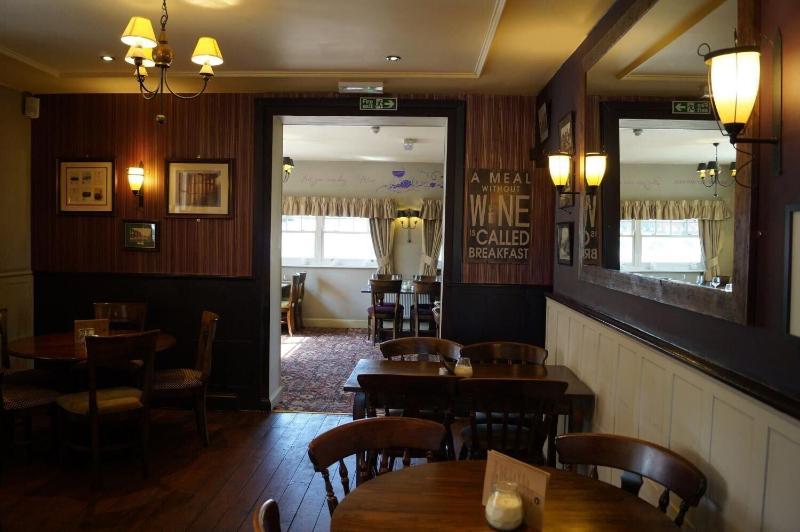The Flying Bull Inn - Restoran