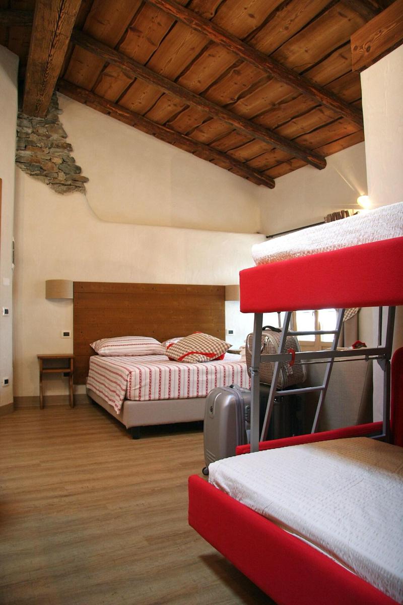 Ostello Del Castello Tirano - Oda