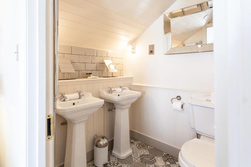 Headland House Luxury B&B - Oda