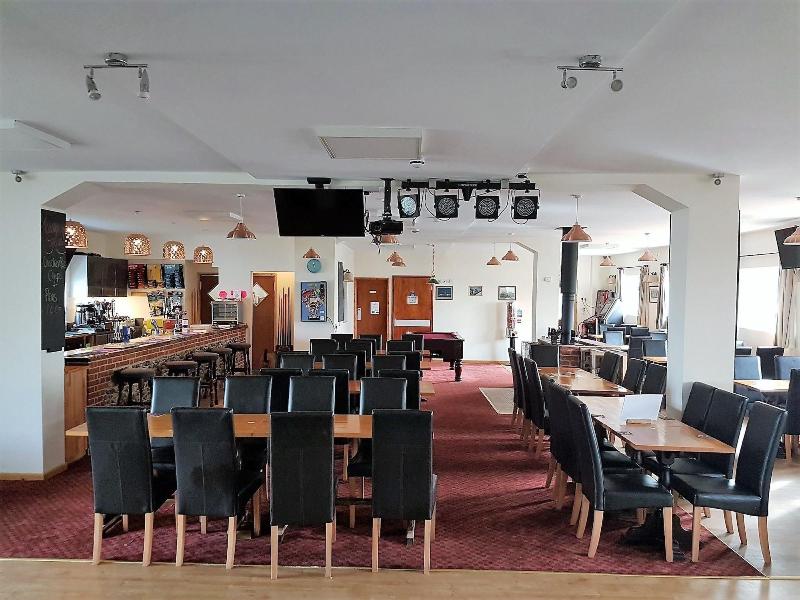 The Cliff Top Inn Hotel - Restoran