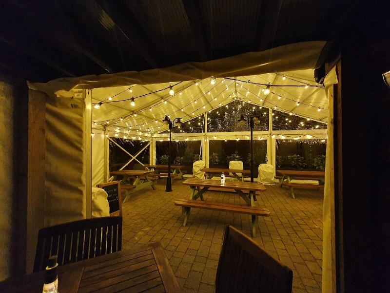 The Rose And Crown - Teras