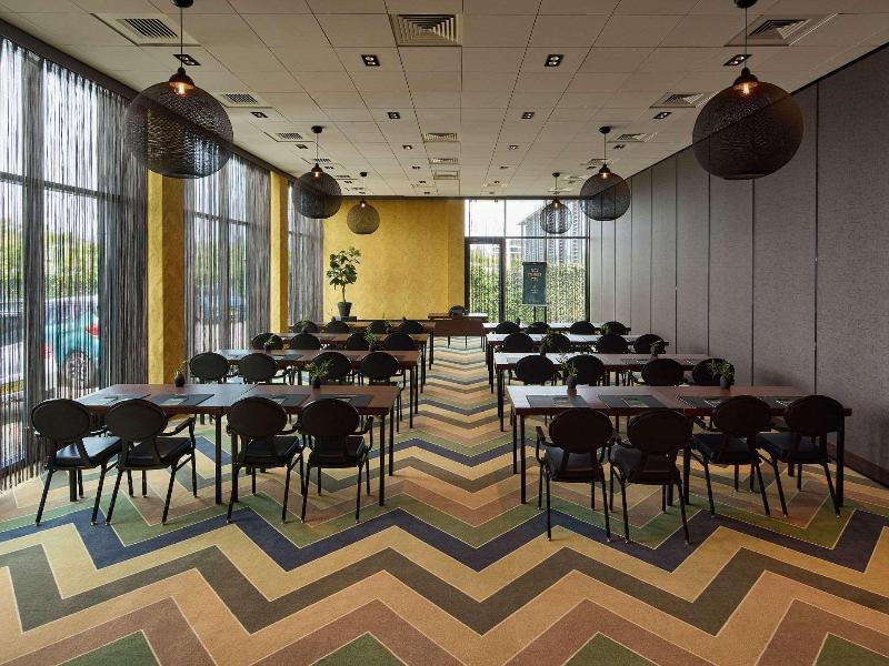 Van Der Valk Hotel Breukelen - Genel