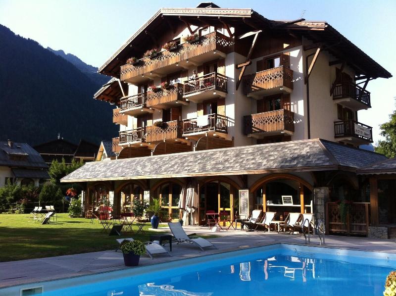 Hotel L'Oustalet - Genel