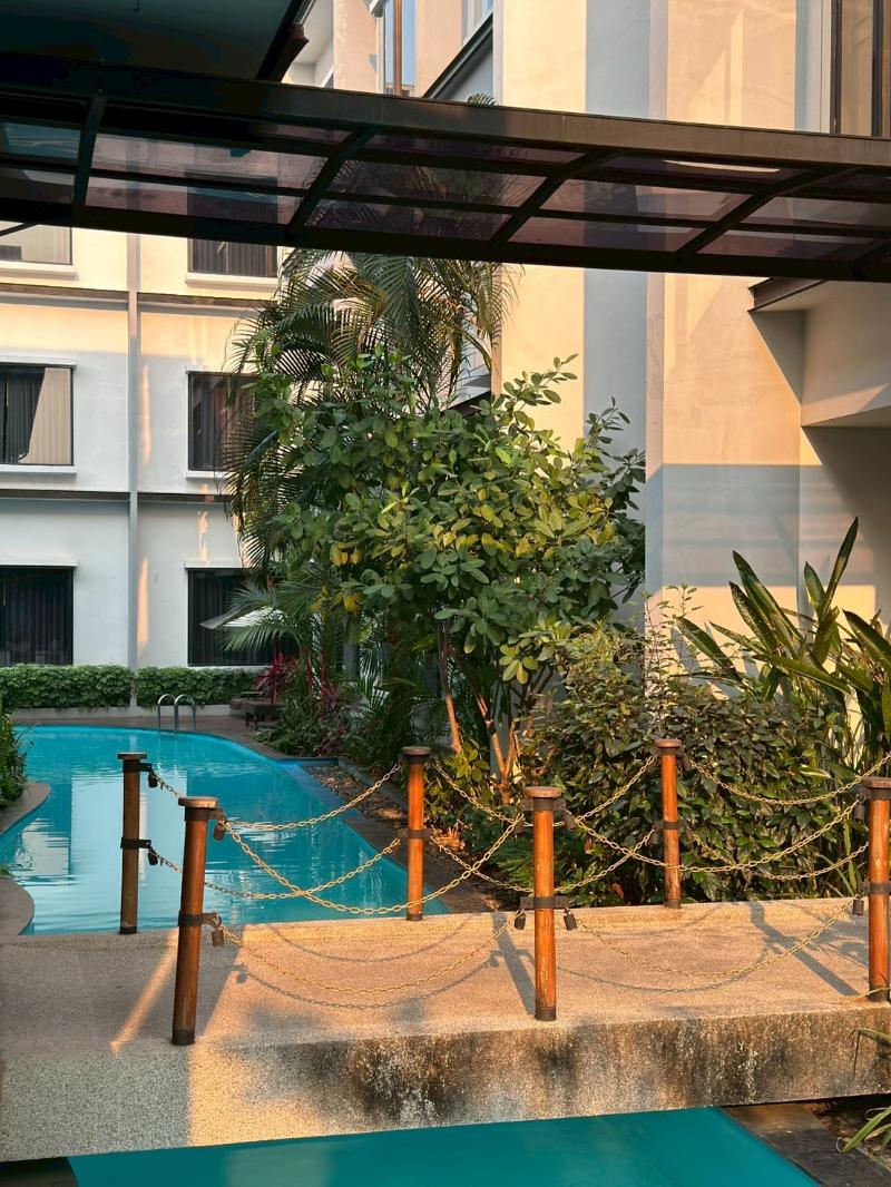 Nai Ya Hotel - Havuz