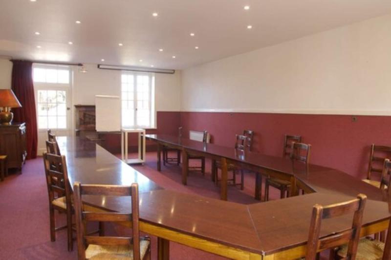 Hostellerie de Pérouges - Toplantı