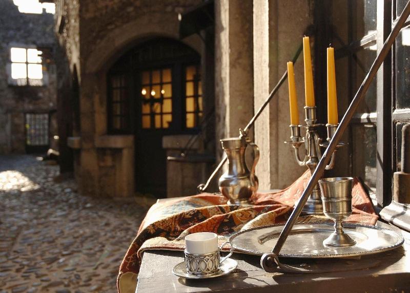 Hostellerie de Pérouges - Restoran