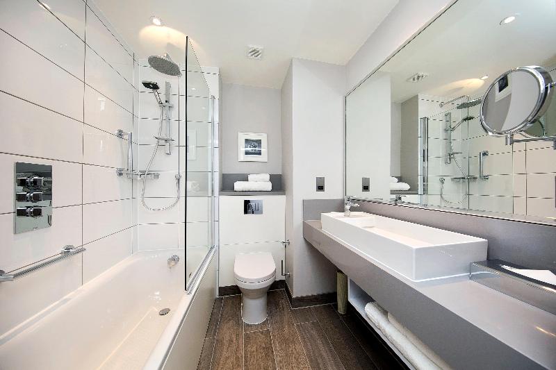 Holiday Inn Shepperton - Oda