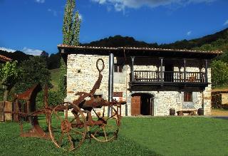 Casona Del Castaniu