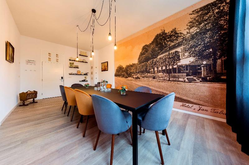 NH Bussum Jan Tabak - Toplantı