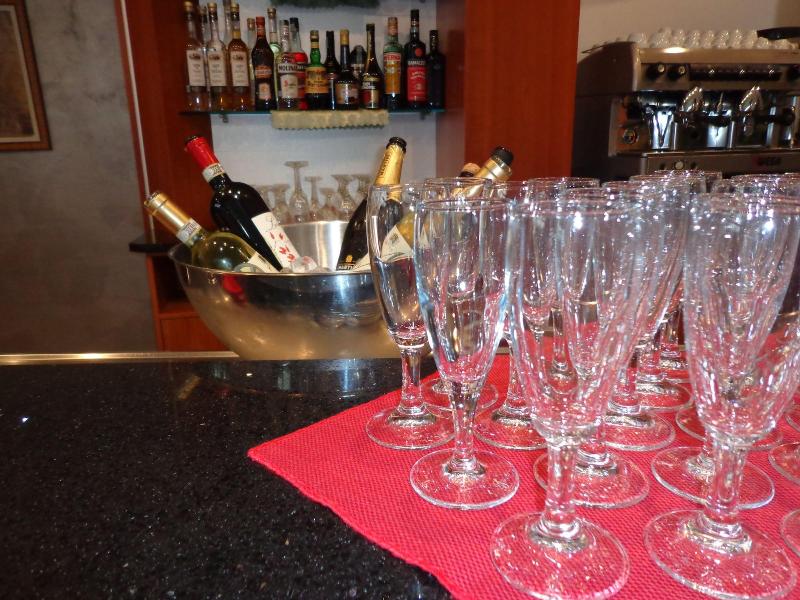 Brindor Hotel - Bar